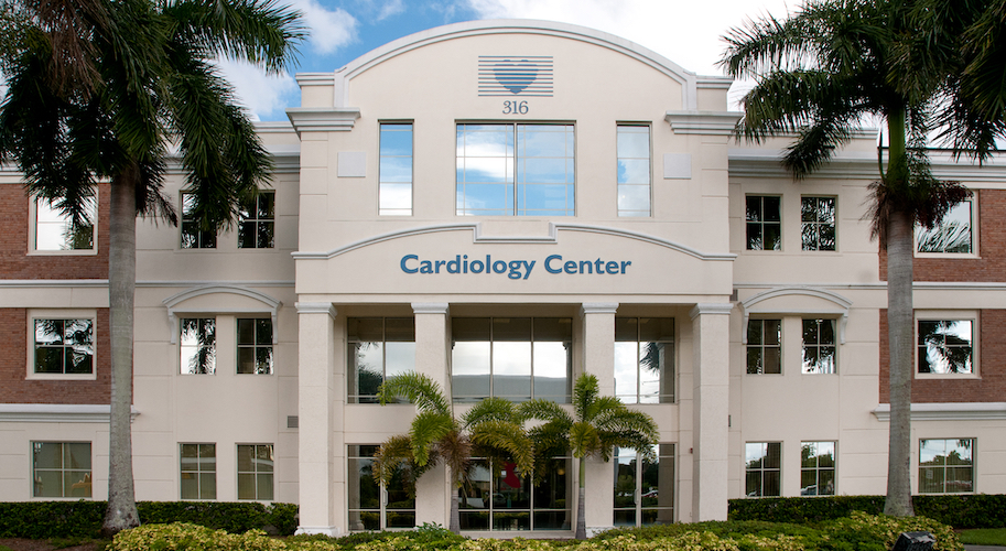 Exterior image of Manatee Physician Alliance building